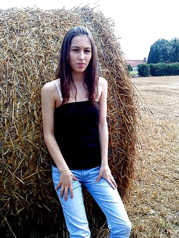 collegienne nue photo